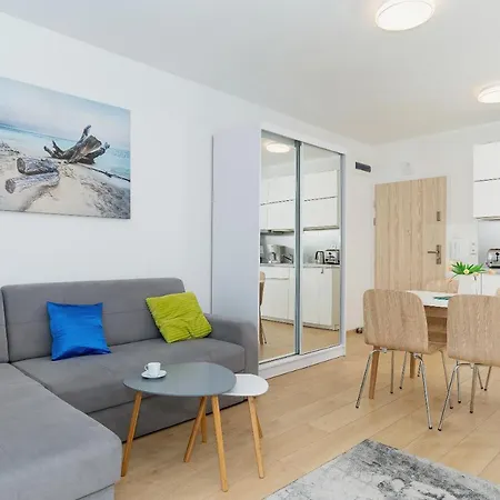 Apartment Feniks 10 By Jantar Kolobrzeg