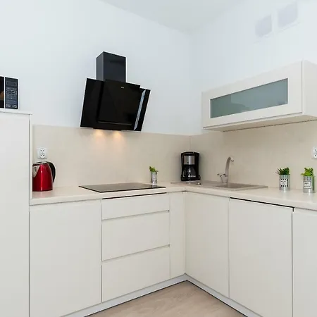 Apartment Feniks 10 By Jantar Kolobrzeg