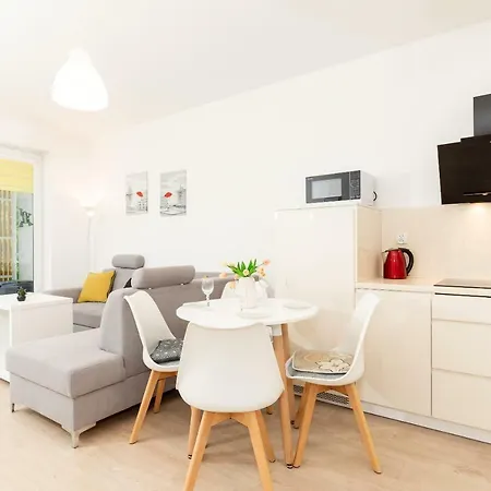 Feniks 10 By Jantar Apartment *